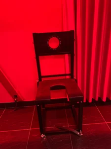 MILU_SLAVEのRED ROOMの枚の写真