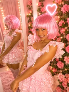 Real_virgin_Pussy stephanie lazy town? slika