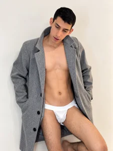 Phillip_JrのCome and enjoy yourselfの枚の写真