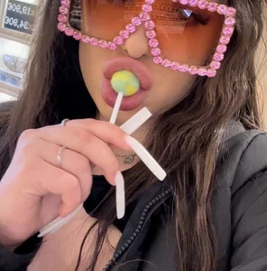 MissAmeliaa Long nails . fénykép