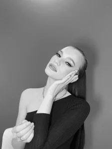 JerleneBelfy The most beautiful girl on the planet🕸 Pic 2