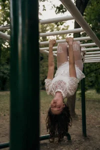Jenny_darling_love relaxing on the football field 圖片 5