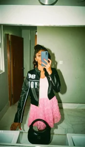 Toxique_ Toxique_ Gambar