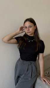 MayaPowell Public  3. fénykép