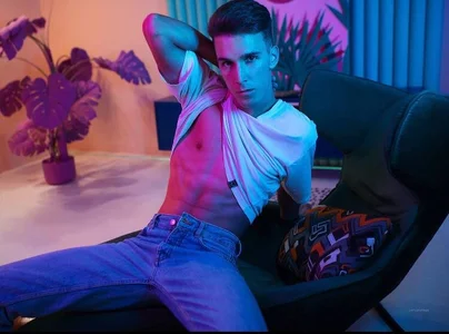 Midnighter_ your lover Foto 3