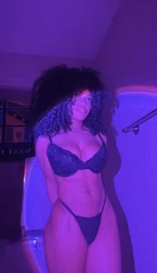 lifeoftt_19xx: Black thong x bra 🖤 ( 3 фото)