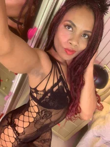 LailaDavidson Public Foto 5