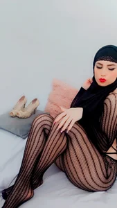 jamila_zair I would love to have your penis in my mouth 😋 Foto