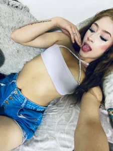 Public od iim_Cloe  snímek