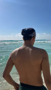 isalexhot YO Pic 2