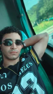 caius_bigcock1 viajando Pic 2