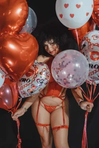 lia_rip01 Valentine's Day🎈 Pic 2