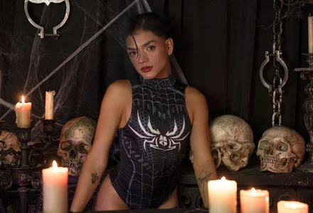 heidi_aldridge Happy Halloween! 🕷️ slika 3