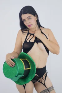 loress_ass_mature SAINT PATRICK Foto 2