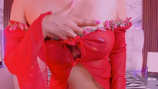 Coco_Balenciaga_ 🎀🎀 Pic