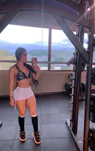 Emely_florence_: In the Gym✨⚡ ( 4 фото)