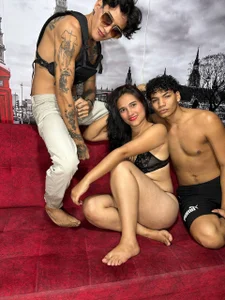 naughty_sex_withoutlimits sweet caroline টি ছবি