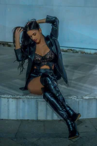Zdjęcia AylinRoss sexy in black:  4