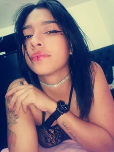 Aliciacute__ Public Pic 4