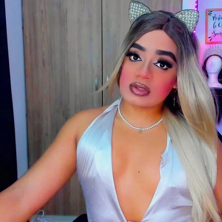 Amber_bigdick22 Trendaava kuva 6530