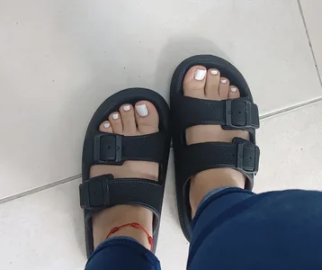 deisy_2717 Pies sexys😍  5টি ছবি