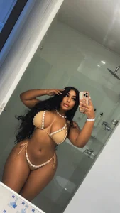 Cammiila Brunette💗💗 slika