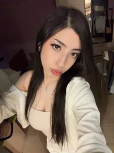 TonjaNeace Public  7. fénykép