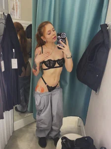 Phoenix_Margo Forbidden Fruits зображення