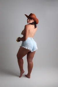 Luna_Florez yehaaa! Pic 5