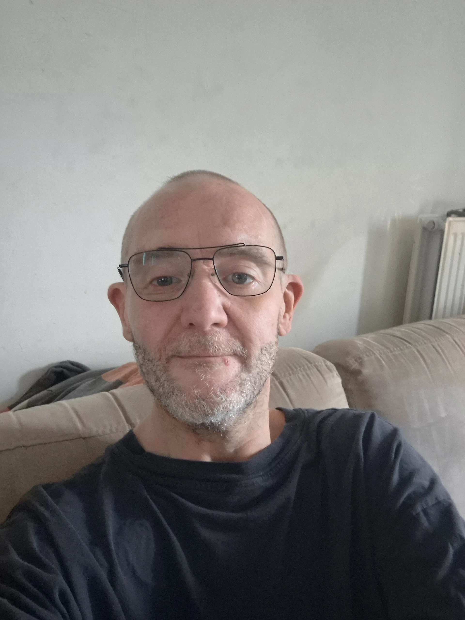 Public de LivelyArray455  3 Imagens