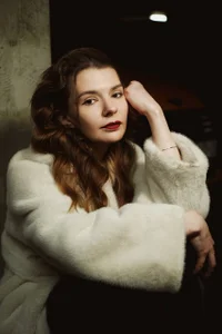 LavondaDeleston Public Pic 2