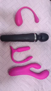 Iam_Issaa_ My Toys Gambar 2
