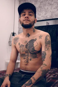 Christian_Stiven1 Public Hình 4