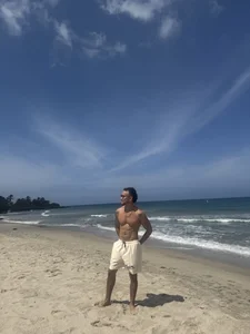 Beach time od ARON_TAYLER01  3 snímek