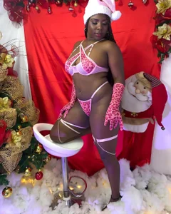 LoveQueen2 I am the best Christmas present you could ever receive. Pic 6