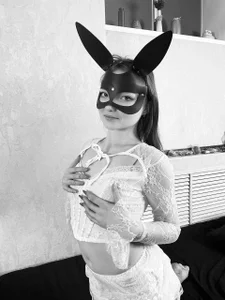 AnimeAlica18 Behind the Mask #LaceLingerie#FishnetStockings#BunnyGirlVibes Foto
