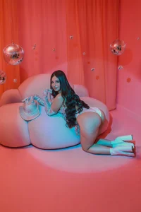 roxannegomez How u rate my pink color?🥹 Immagine  3