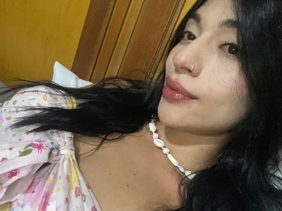 Nicolee19 Public Pic 8