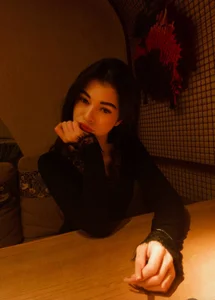 LisaColeePublic图片