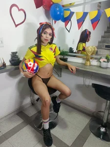 VelinaHoney World Cup 2026💛💙❤️ 사진 5