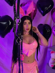 MadelineFox Sado valentine🖤💗 Pic