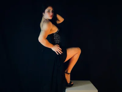 Dana_Jeins I love as I am 😍 Pic