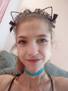 KittyRaine: Kitty Cupcake 🍑🍑🍑 ( 3 фото)