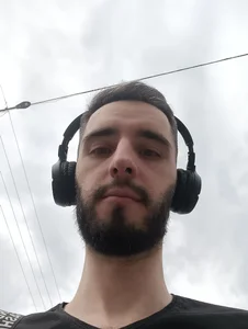 OlegXA Public Immagine  9