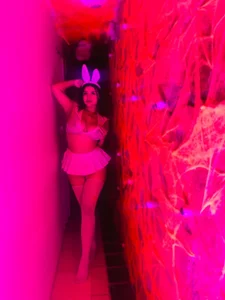 venusowen_ your sexy bunny Billede 5