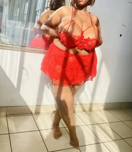 BiggblackboobsPublic图片 2