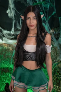 sarah_cruzz_ Halloween ☠👻 Pic 2