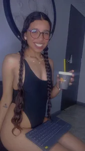 pitufa- hot me 🔥😈 Pic 5