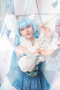 snow miku 2019 de SweeteRose_Royce  8 Imagens