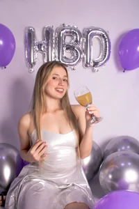 🎉 Birthday mode: activated. de SHARONBLAKE2 Foto 3